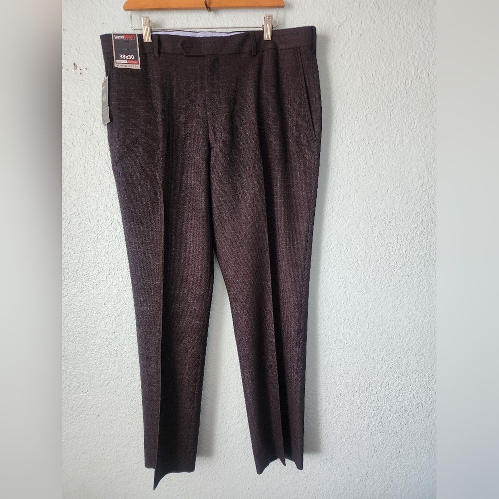 Roundtree & Yorke Classic Fit Dark Brown Trousers
